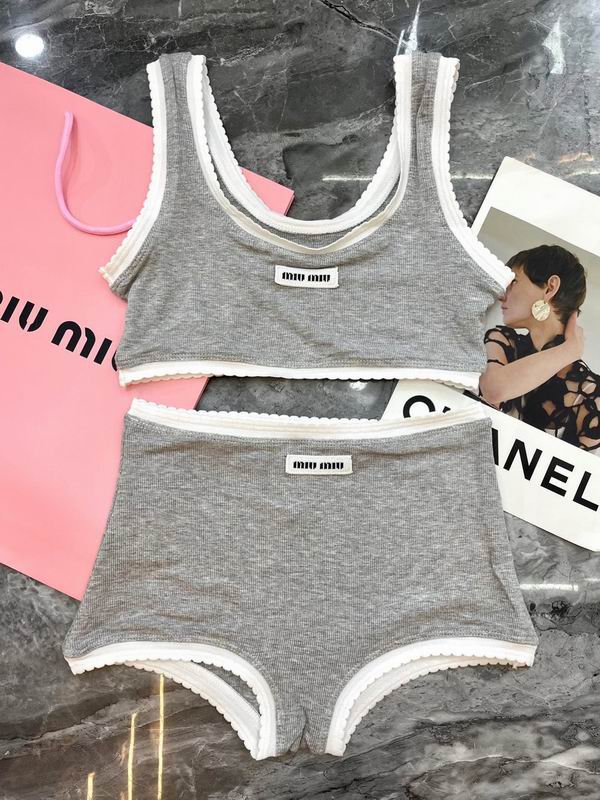 MiuMiu S-XL 19 (8)